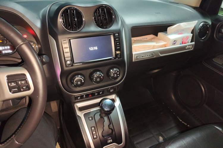 Used Jeep Compass 2014 Revised Version 2.0L Two-Wheel Drive Elite Edition
