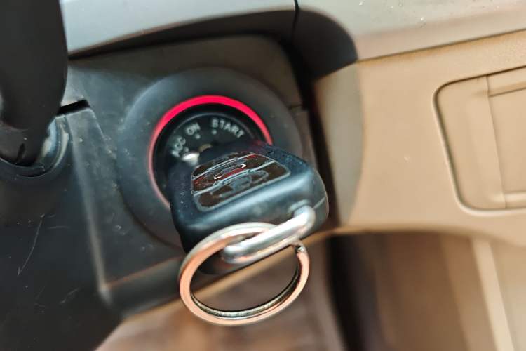 Used Roewe 350 2013 350S 1.5L Manual Xunchi Edition