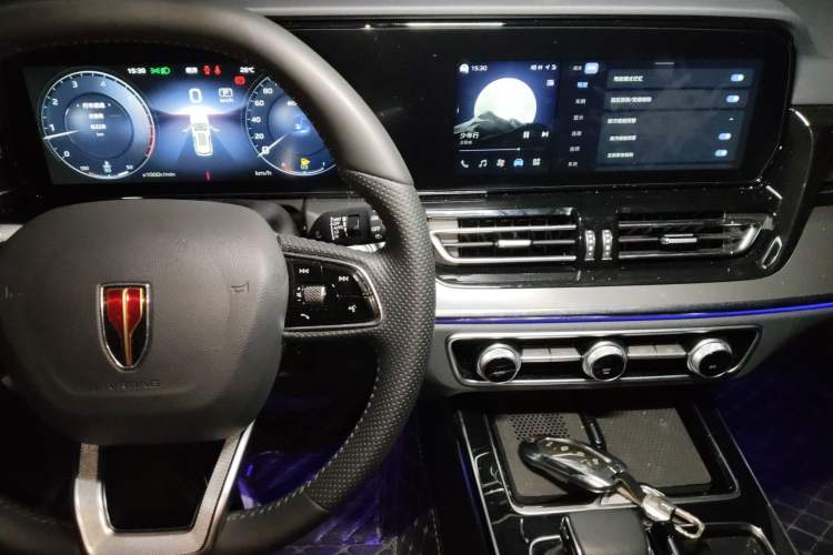 Used Hongqi HS5 2023 2.0T Qixiang Pro Edition Audio And AC Panel