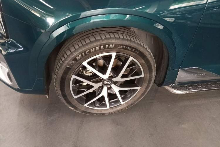 Used GAC Trumpchi GS8 2022 Dual-Engine Series 2.0TM Two-Wheel Drive Prestige Edition (7 Seats)
