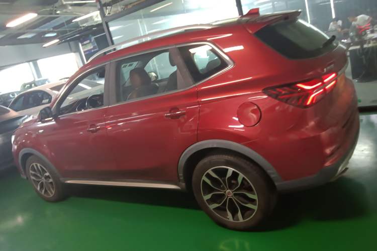 Used Roewe RX5 2016 30T Four-Wheel Drive Automatic Internet Smart Luxury Edition