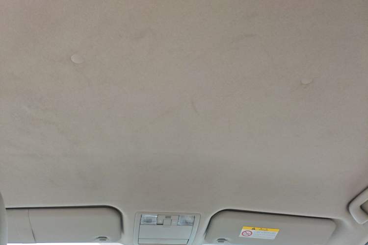 Used Toyota Verso 2015 180E CVT Crossover Edition