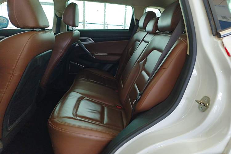 Used Geely Auto Emgrand X7 Sport 2016 1.8TD Automatic ZhiZun Version