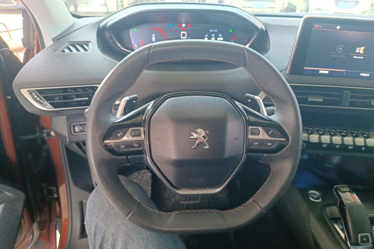 Used Peugeot 4008 2017 350THP Elite Edition Steering Wheel
