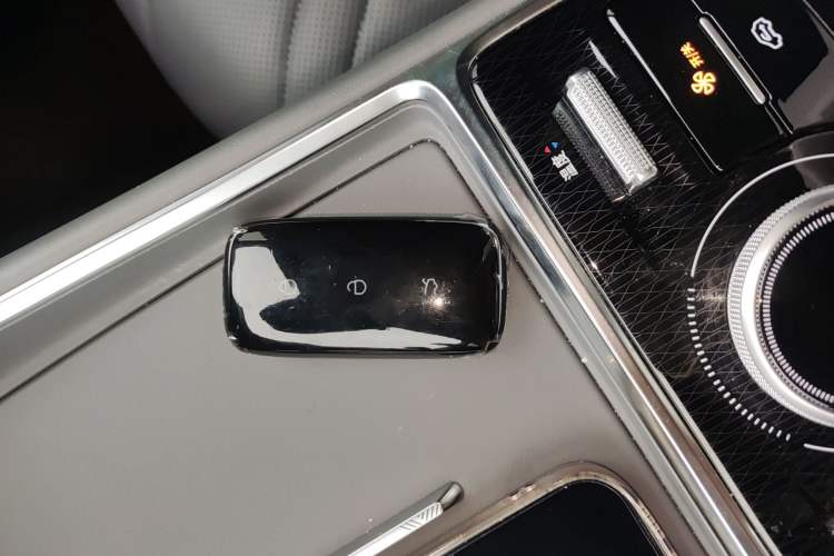 Used Geely Galaxy L6 2025 EM-i 140km Starship Edition
