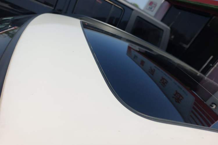 Used BMW X1 2014 sDrive18i Fashion Model Roof