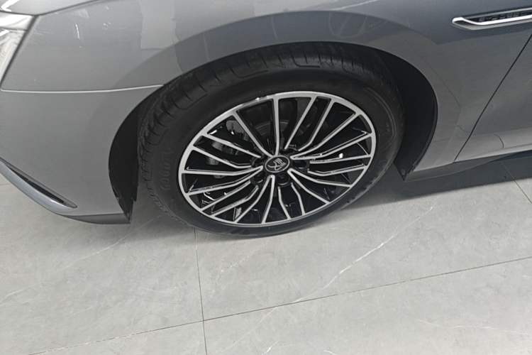 Used BYD Han 2022 DM-i 121KM Luxury Model
