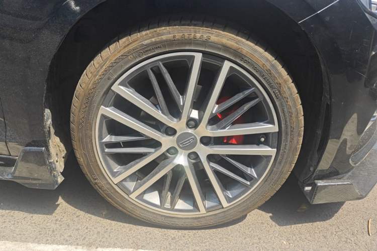 Used Geely Auto Preface 2023 1.5TD Kunlun Edition Right Front Wheel Hub