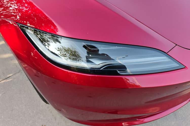 Used Tesla Model 3 2025 Rear-Wheel-Drive Version