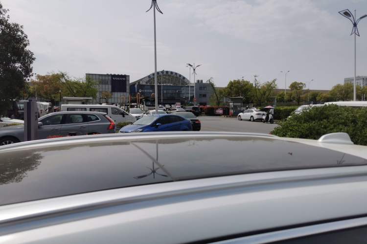 Used Volvo XC60 2025 B5 Four-Wheel Drive Smart & Advanced Luxury Edition Roof