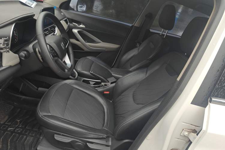 Used Baojun 510 2017 1.5L Automatic Fashion Model Left Front Seat