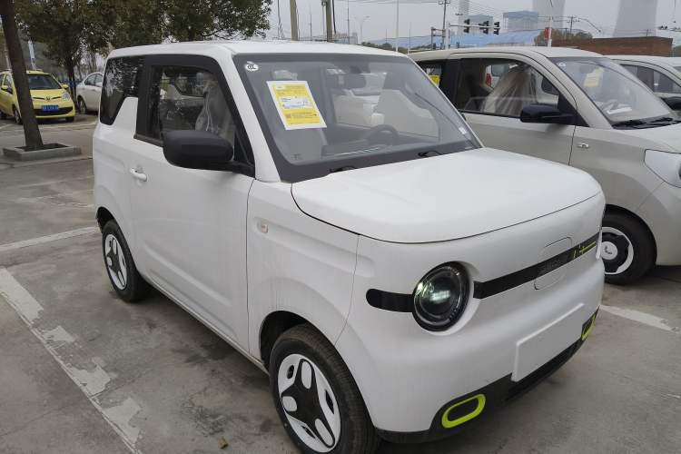 Used Geely Galaxy Panda 2025 210 km – Yuanqi Bear