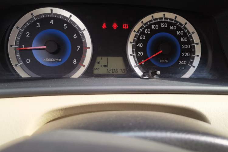 Used Toyota Corolla EX 2013 1.6L Manual Luxury Edition
