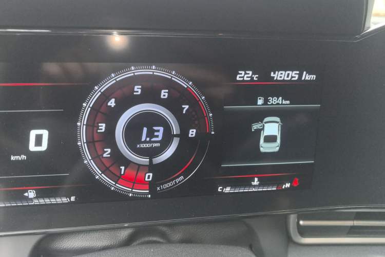 Used Hyundai Elantra 2021 1.5L CVT LUX Prestige Edition Odometer Close Up