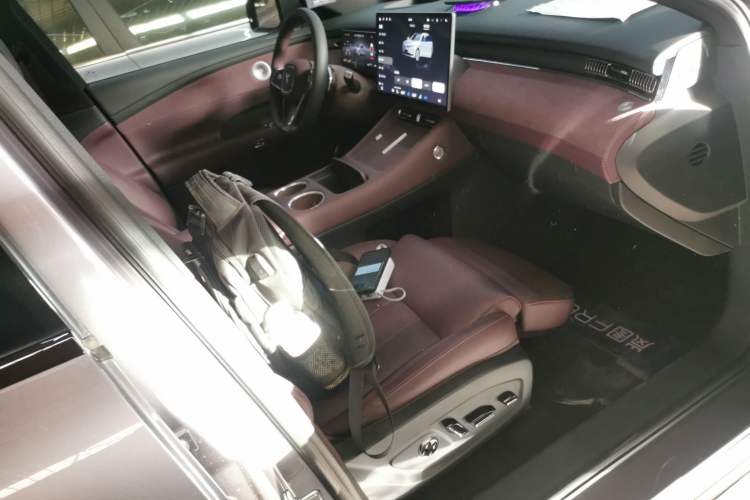 Used VOYAH FREE 2025 Model FREE+ Four-Wheel-Drive Qiankun Edition