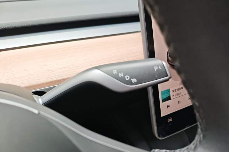 Used Tesla Model 3 2022 Rear-Wheel-Drive Version