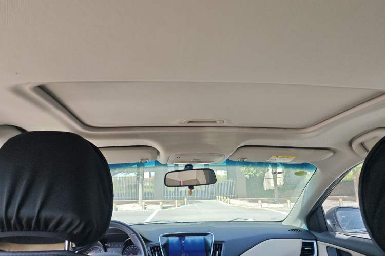 Used Chevrolet Monza 2022 320 Automatic Enjoyment Sunroof Version
