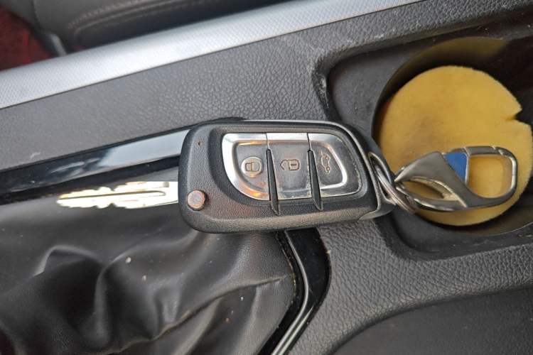 Used Soueast DX5 2019 1.5L Manual Luxury Version
