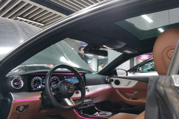 Used Mercedes-Benz E-Class 2021 E 260 Coupe
