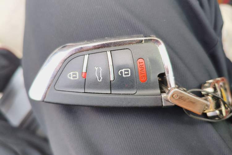 Used Chevrolet Monza 2019 RS 330T Automatic Comfort Edition China VI Standard
