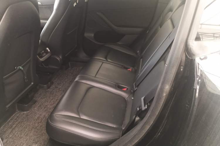 Used Tesla Model Y 2021 Long-Range All-Wheel-Drive Version 3D7 Left Rear Seat
