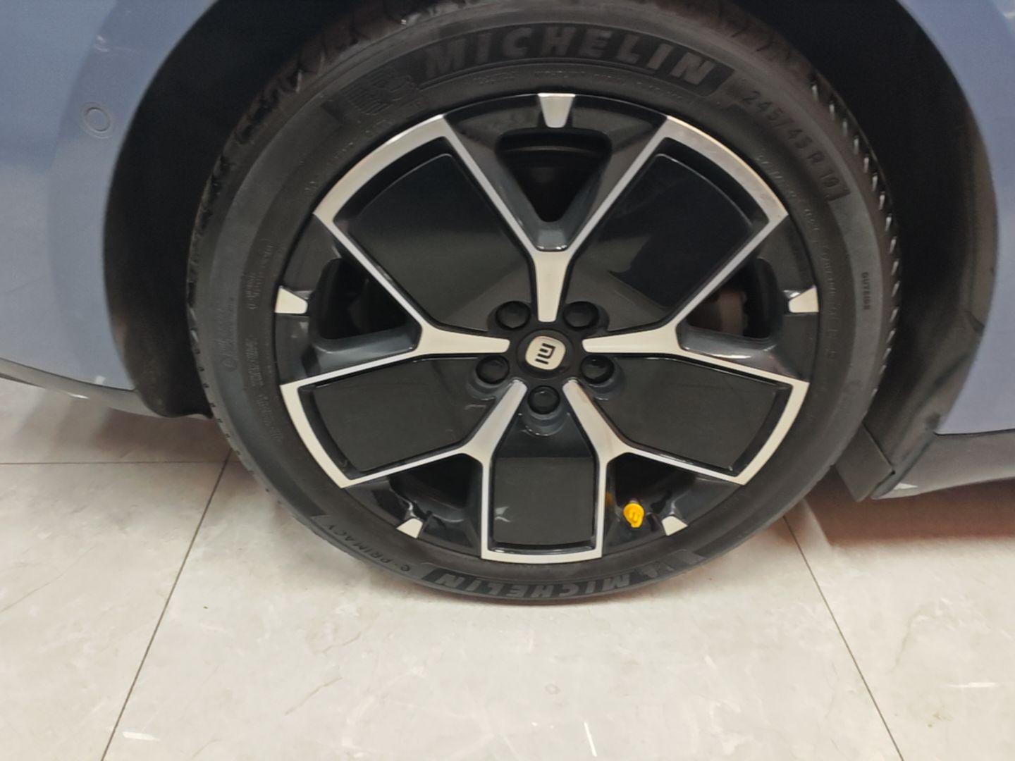 Xiaomi Auto SU7 2024 Rear-Drive Ultra-Long Range Advanced Pro-Level Intelligent Driving Version — снимка 11