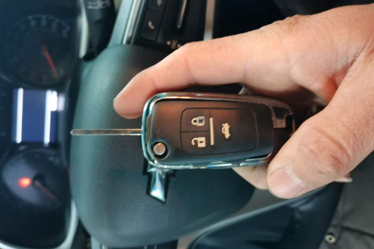 Used Chevrolet Monza 2022 320 Automatic Enjoyment Sunroof Version
