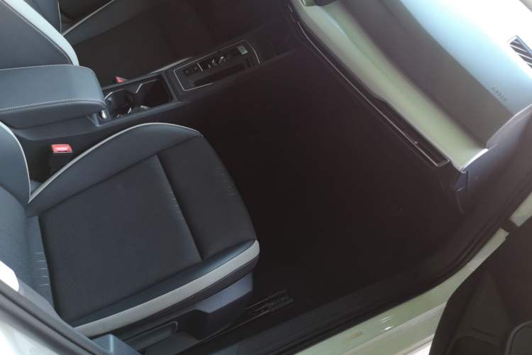 Used Volkswagen Golf 2023 Facelift 280TSI DSG Pro Right Front Seat