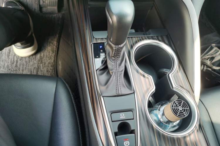 Used Toyota Camry 2019 Revised Version 2.0G Luxury Edition