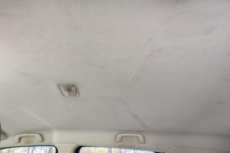 Used JMC Yusheng S350 2017 2.0T Manual Two-Wheel Drive Diesel Luxury Edition 5 Seats
