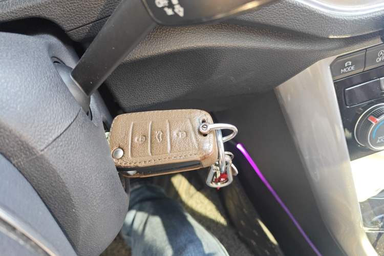 Used Volkswagen T-ROC 2021 Revised Version 280TSI DSG Two-Wheel Drive Elite Connect Edition Vehicle Key