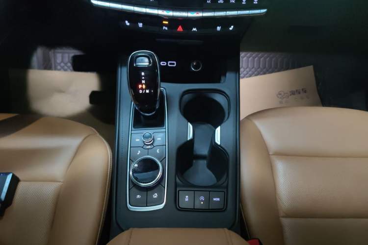 Used Cadillac XT4 2022 28T Two-Wheel Drive Prestige Version
