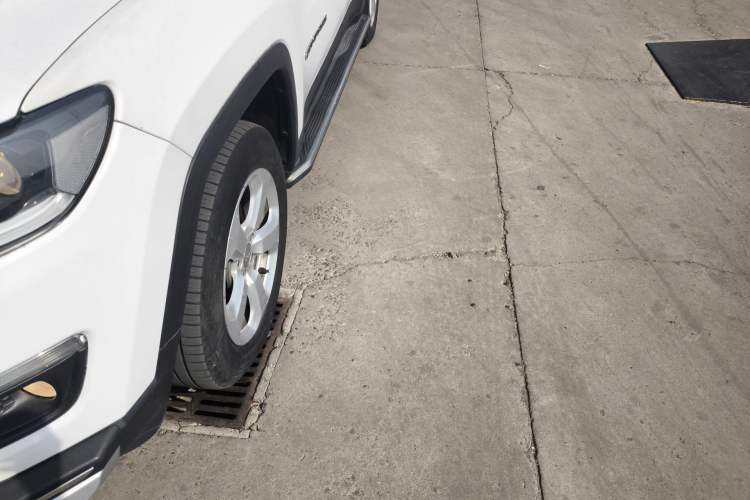 Used Jeep Compass 2017 200T Automatic Family Edition