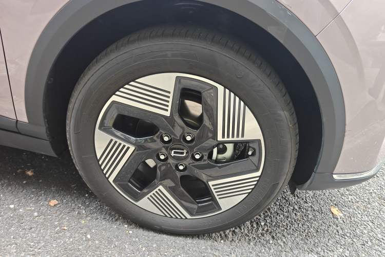 Used Bestune Yueyi 03 2025 565km Premium Edition
