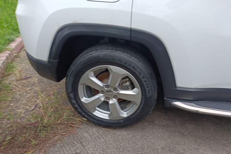 Used Jeep Compass 2019 200T Automatic Family Edition - Connected Large Screen Version