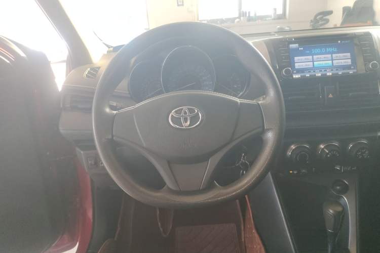 Used Toyota YARiS L Zhi Xuan 2014 1.3E Automatic Charm Edition

