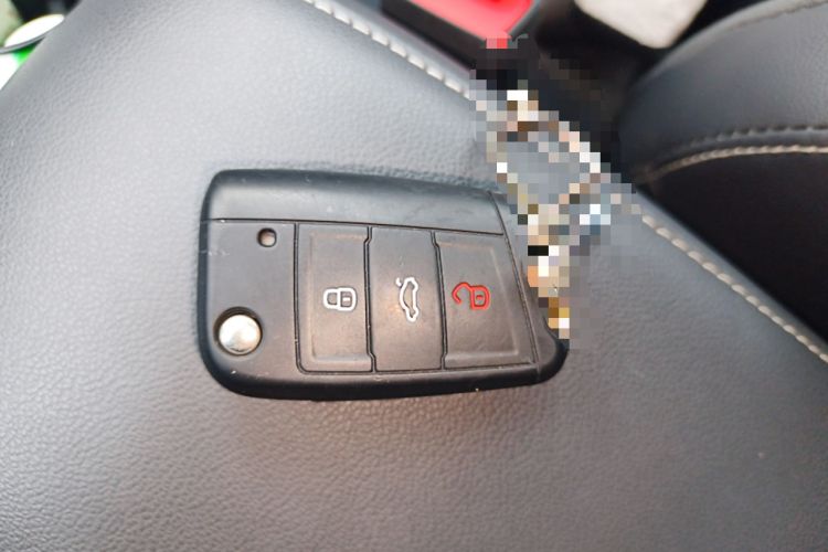 Used Volkswagen Tiguan L 2020 330TSI Automatic Two-Wheel Drive Smart Luxury Edition China VI Standard