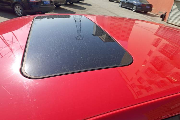 Used Volkswagen Polo 2016 1.6L Automatic Comfort Model
