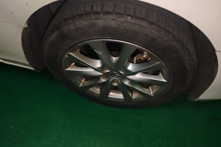 Used Mazda Atenza 2015 2.0L Blue Sky Luxury Edition
