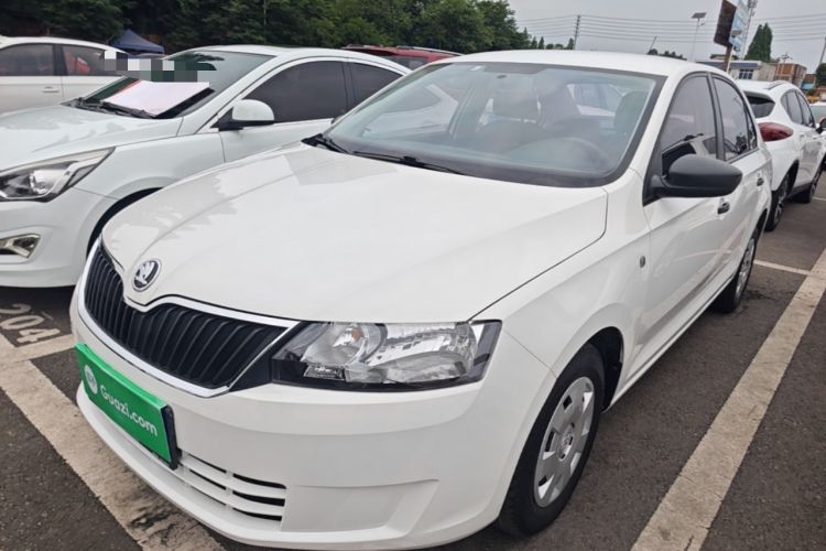 Used Skoda Rapid 2016 1.6L Manual Front-Wheel-Drive Version