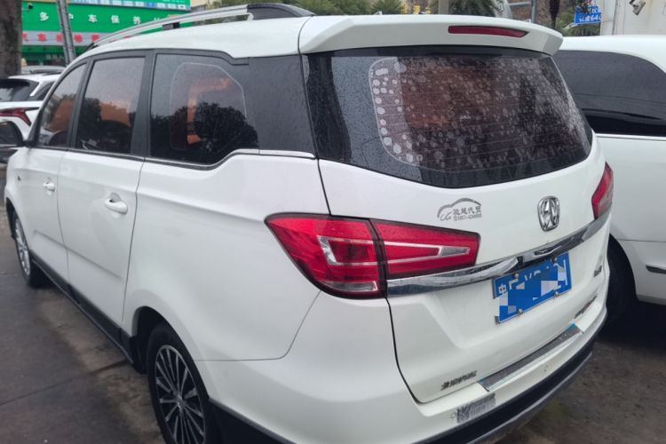 Used BAIC Weiwang M50F 2017 1.3T Standard Model