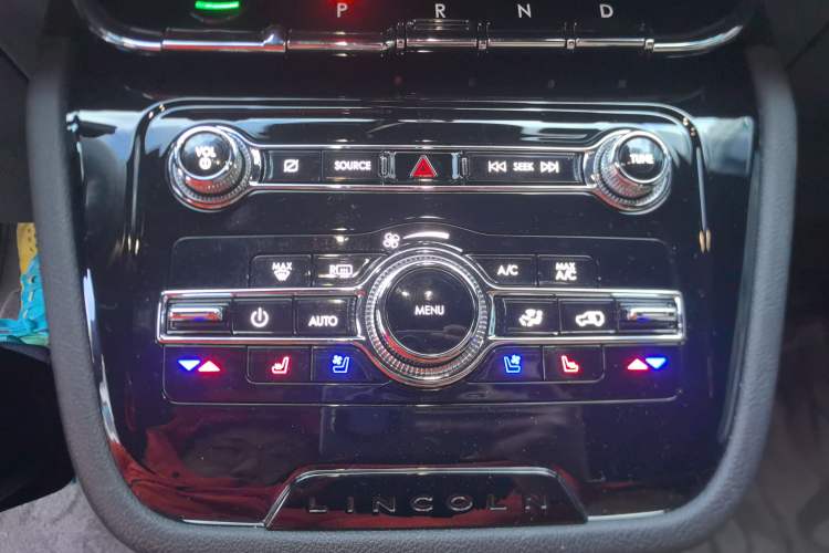 Used Lincoln Corsair 2022 2.0T Two-Wheel Drive Luxury Edition