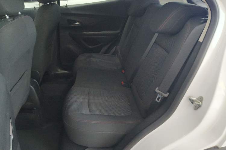 Used Buick Encore 2017 18T Automatic Two-Wheel Drive Urban Leading Model Left Rear Seat