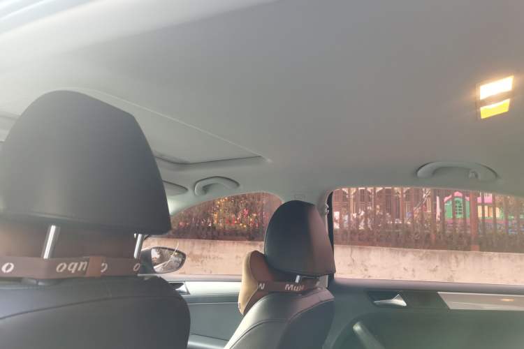 Used Volkswagen Sagitar 2014 Revised Version 1.4TSI Manual Luxury Edition