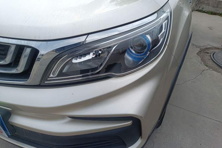 Used Geely Auto Vision X3 2019 Upgraded Model 1.5L Manual Luxury Version
