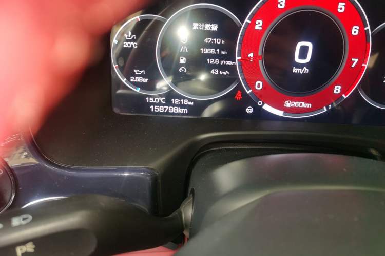 Used Porsche Panamera 2014 Panamera Executive 3.0T Odometer Close Up