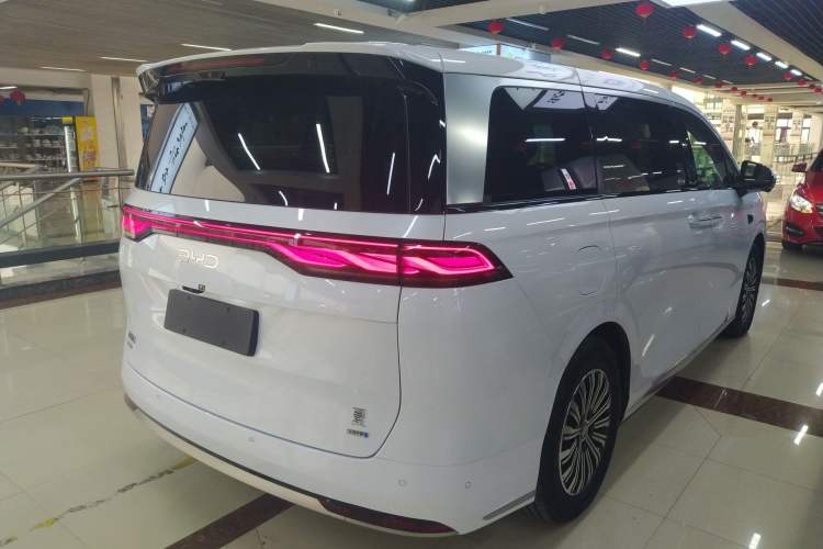 Used BYD Xia 2025 DM-i 1.5T 180km Excellence Model