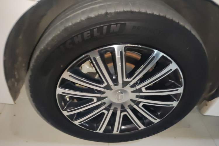 Used GAC Trumpchi M8 2021 Lingxiu Series 390T Deluxe Edition Exterior 5