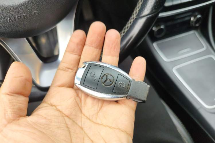 Used Mercedes-Benz GLA 2018 GLA 200 Fashion Model Vehicle Key