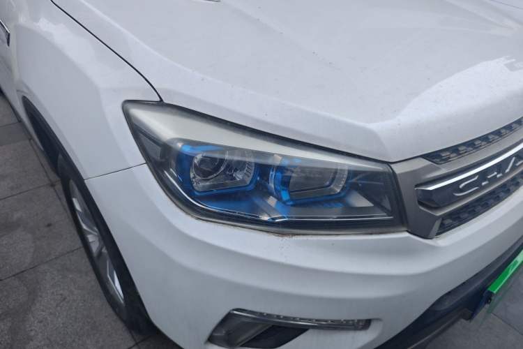 Used CHANGAN CS75 2017 Shangkui Edition 1.5T Automatic Fengxiang Model
